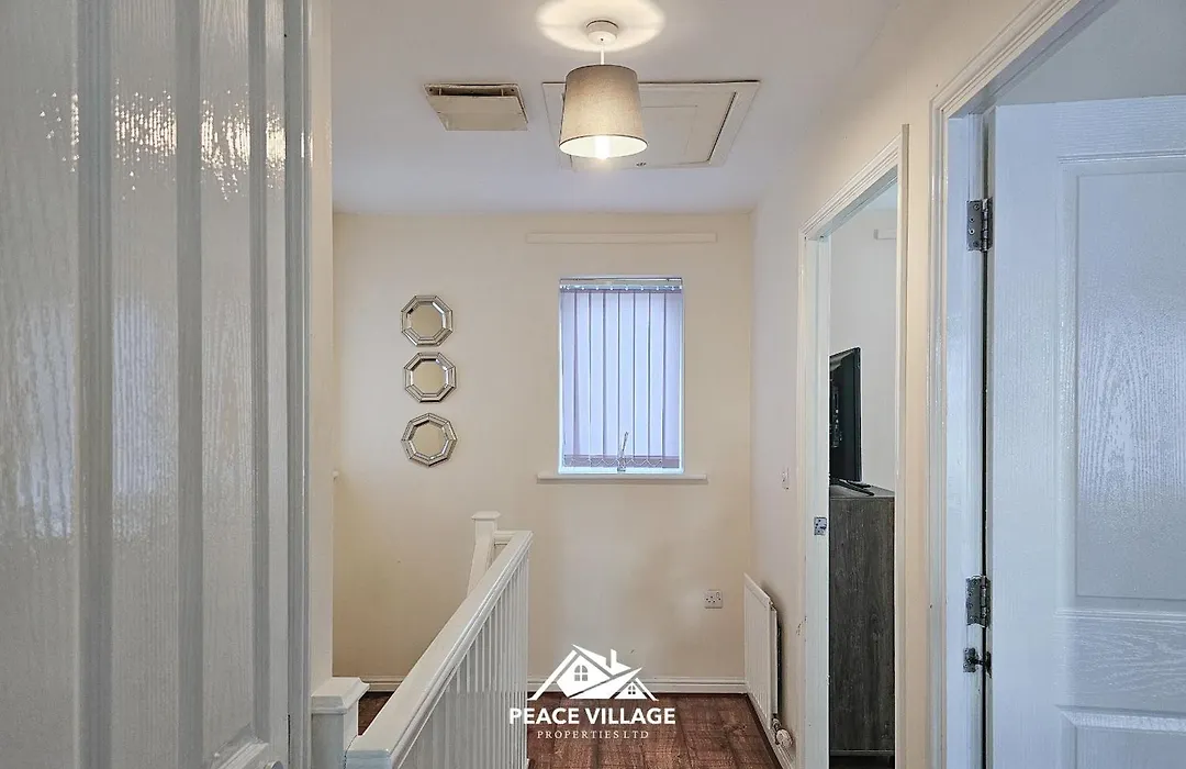 Ashton Co-Living - Private Room Self-Cater-1
